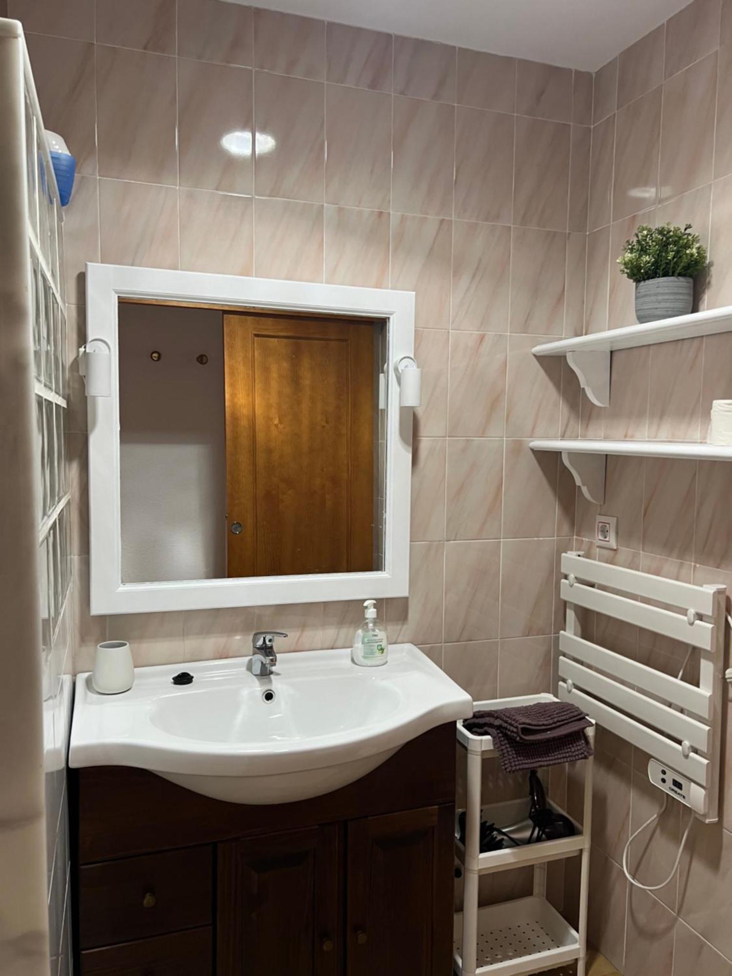 Sukha Apartman Tarifa Kültér fotó